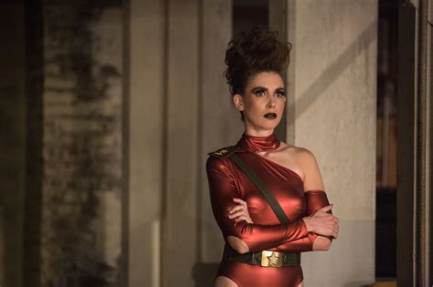 ‘GLOW’: Unpacking Alison Brie’s Two Big, Rebellious ...